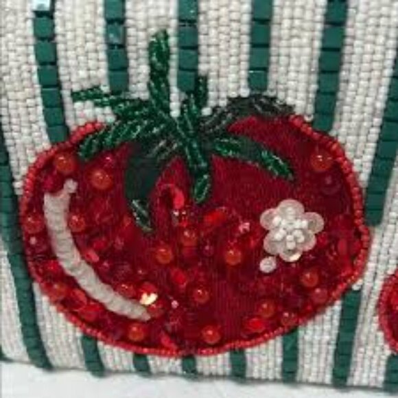Viral Tik Tok Beaded tomato white red Handmade in India purse bag - Picture 5 of 9